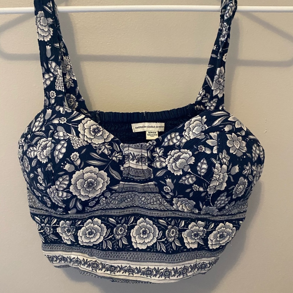 American eagle cropped tank top